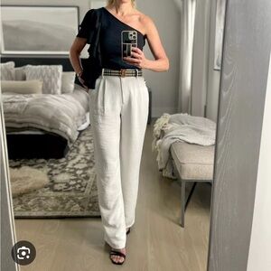 A&F Sloane Tailored Premium Crepe Pant